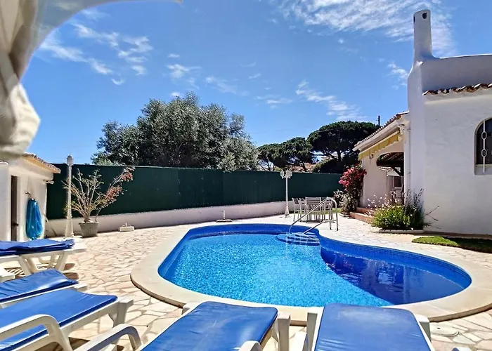 Villa Palmeira Gale *