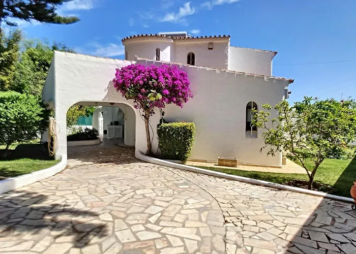 Palmeira Gale Villa *